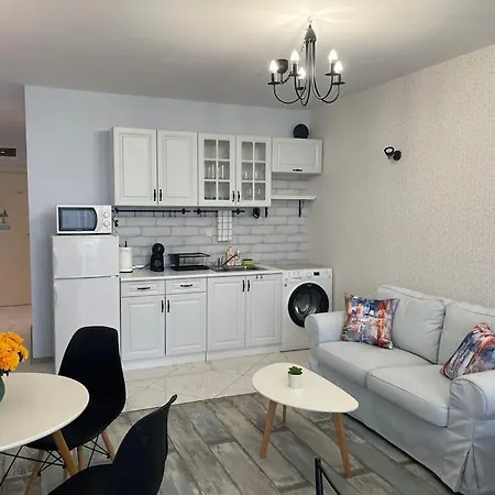 E32 Atia Chernomoretz Апартамент
