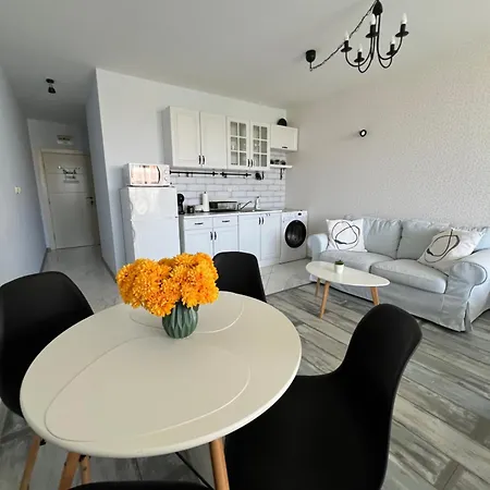 Апартаменты E32 Atia Chernomoretz Черноморец